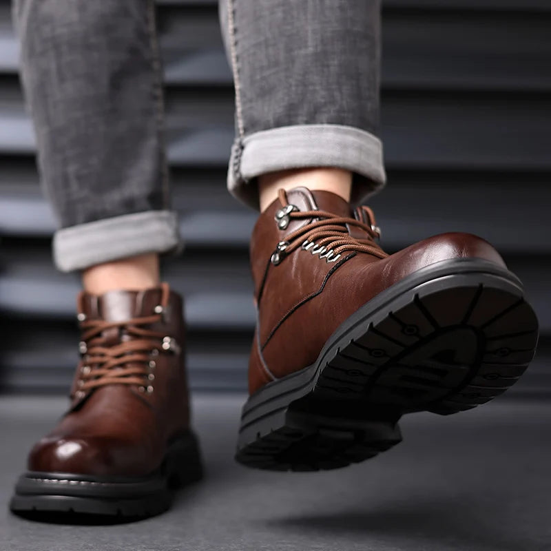 VB Titan Boots